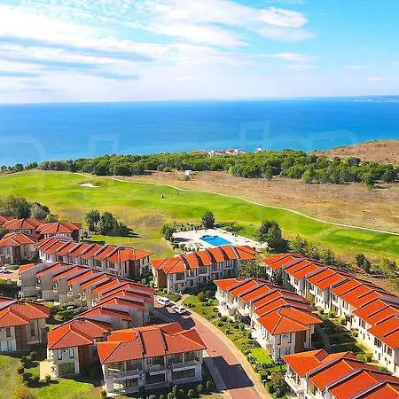Boutique Golf House Villa Baltsjik