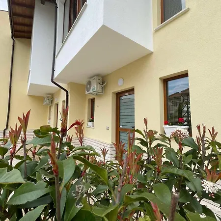 Boutique Golf House *